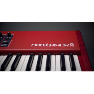 NORD PIANO 5 / 88 + MONITORY GRATIS